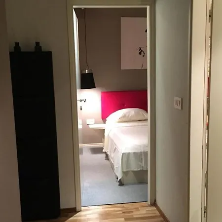 Gorgeous Biserka Daire *